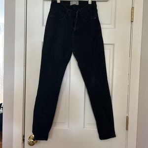 Everlane black skinny jeans